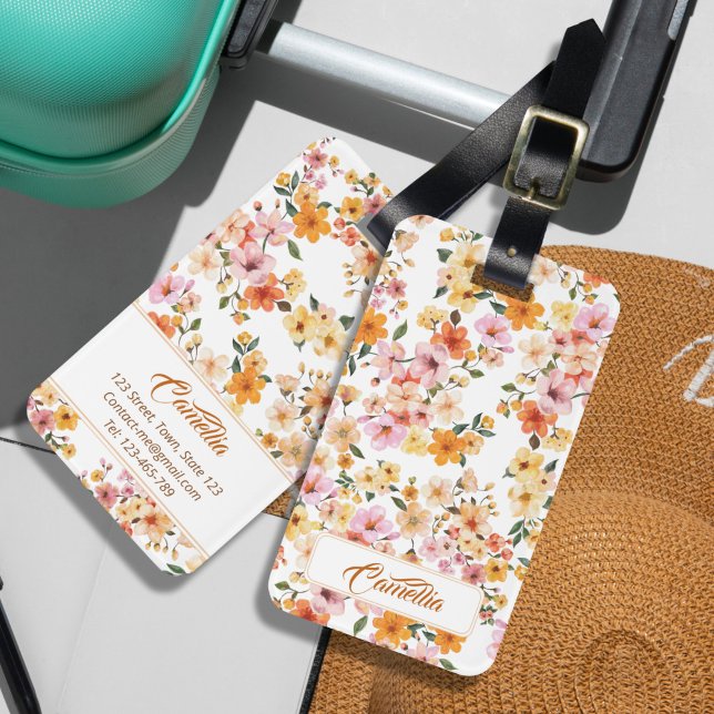 Hübsches Ditsy Floral Muster Gelbes Orangenmuster Gepäckanhänger (The pretty beautiful ditsy flower garden custom luggage tag in orange, yellow, easy to add infos.)
