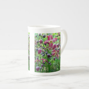Hübsches Epimedium (Märchenflügel) Frühjahrsfrühli Prozellantasse