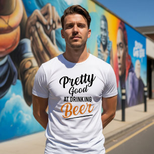 Hübsches Gut beim Biertrinken T-Shirt