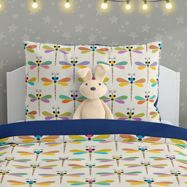 Hübsches Libellenmuster auf Creme Kissenbezug (Von Creator hochgeladen)