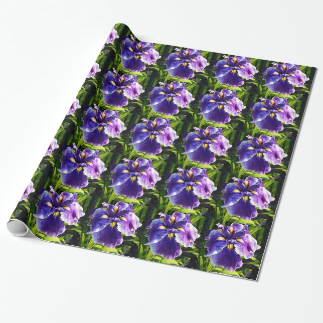 Hübsches lila Iris-Verpackungs-Papier Geschenkpapier (Ungerollt)
