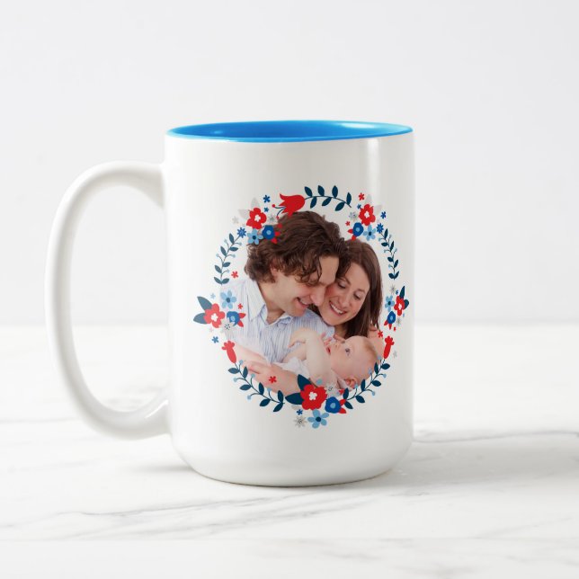 Hübsches modernes Blumenkraut-Foto Zweifarbige Tasse (Links)