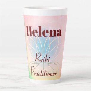 Hübsches personalisiertes Reiki Practitionerdesign Milchtasse