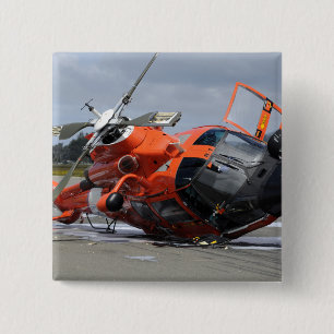 Hubschrauber des Delphins MH-65 zerschmettert bei Button