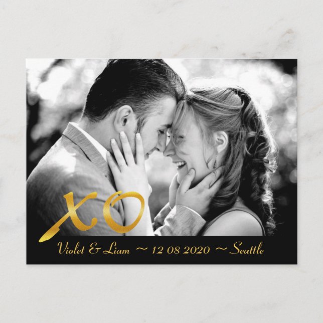 Hugs & Kisses Save the Date Ankündigungspostkarte (Vorderseite)