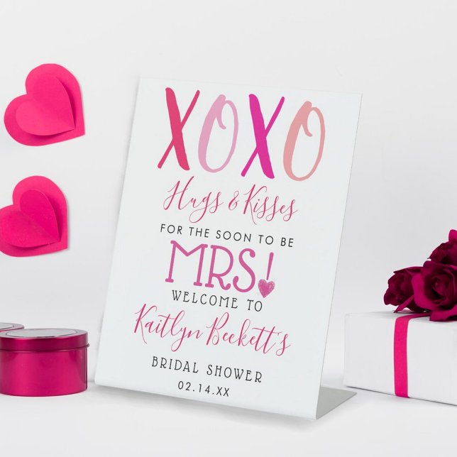 Hugs & Kisses (XOXO) Valentine's Day Bridal Shower Sockelschild (Von Creator hochgeladen)