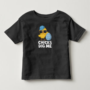 Hühner finden mich Ostern Lustige Eierjagd Kleinkind T-shirt