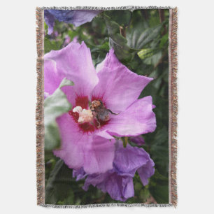 Hummeln auf Hibiskus Blume Decke