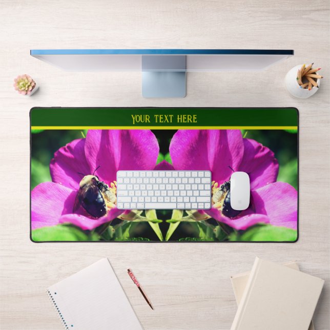 Hummeln auf rosa Rose Natur Personalisiert Schreibtischunterlage (Büro 1)