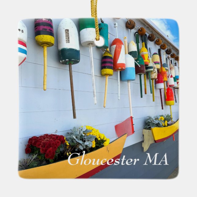 Hummerbojen auf einem Gebäude in Gloucester MA Keramikornament (Vorderseite)