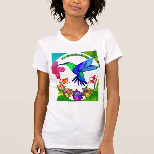 Hummingbird inmitten der Schönheit der Natur, Sere T-Shirt (Vorderseite)