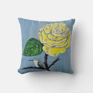 Hummingvogel und Rose in Regenschmerzen Kissen