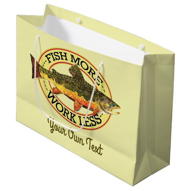 Humoraler Fisch mehr - weniger Forellenfang Große Geschenktüte (Vorderseite Schrägansicht)