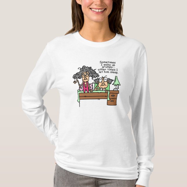 Humoraler Lass Grumpy Sleep T-Shirt (Vorderseite)