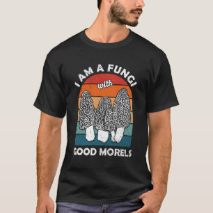 Humorvolle Morels, die Mushroom-Jäger fressen T-Shirt