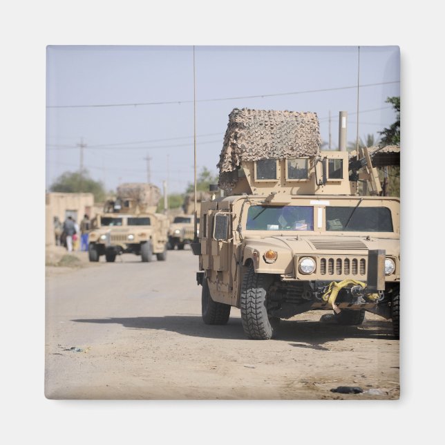 Humvees Verhaltenssicherheit während einer Patroui Magnet (Vorne)
