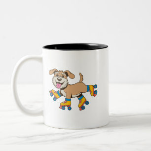 Hund auf Roller-Skaten hängen, wenn ich einen Hund Zweifarbige Tasse