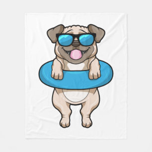 Hund beim Baden mit Schwimmring Fleecedecke