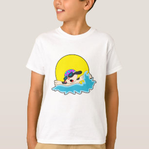 Hund beim Schwimmen mit Schwimmbrille T-Shirt