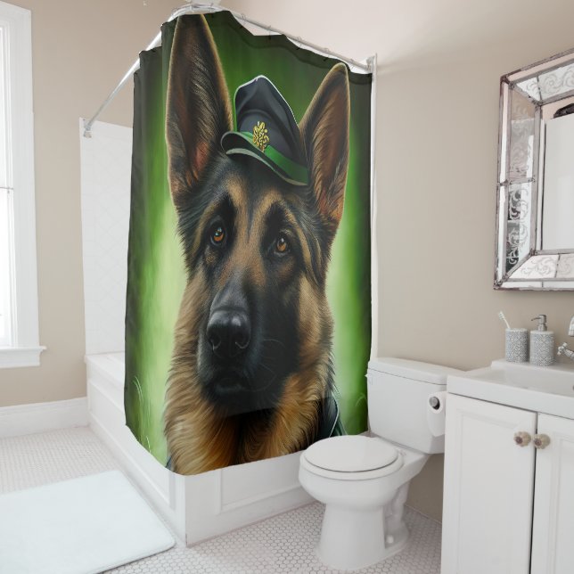 Hund der Deutschen Schäferhunde in St. Patrick's D Duschvorhang (Beispiel)