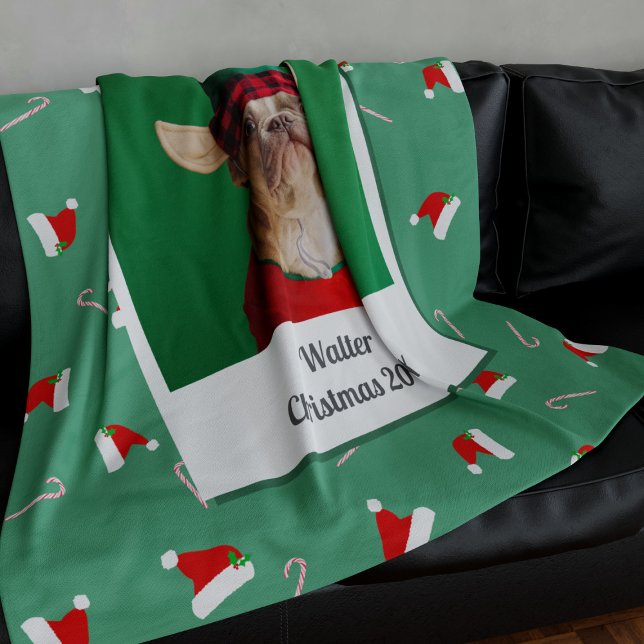 Hund Foto Green Custom Christmas Fleece Blanket (A fun and festive cozy throw blanket with space for your photo and name)