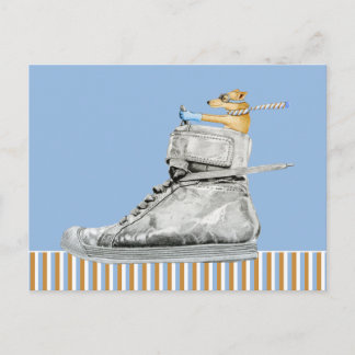 Hund Führen eines Schuhstriptes Postkarte