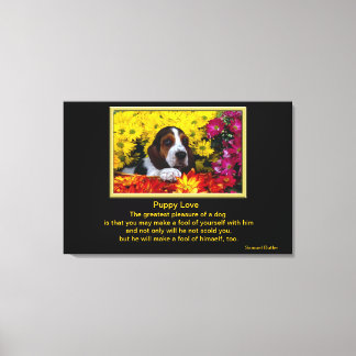 Hund in Blume Leinwanddruck