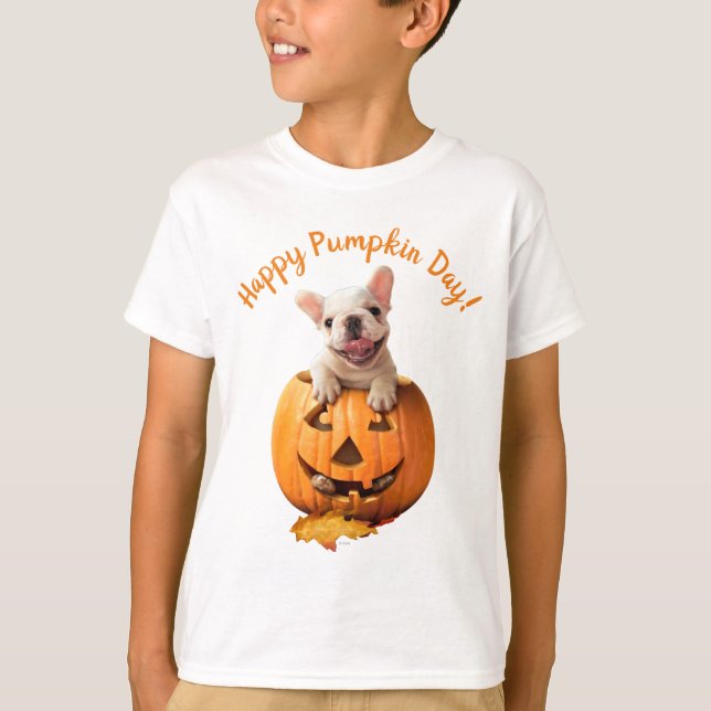 Hund in Jack-o-Lantern T-Shirt (Vorderseite)