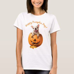 Hund in Jack-o-Lantern T-Shirt