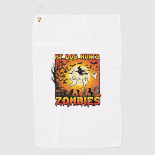 Hund jagt Zombies Halloween Geister Hexe Mond Golfhandtuch