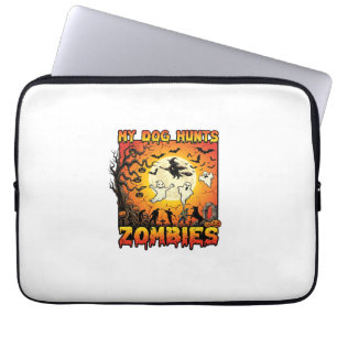 Hund jagt Zombies Halloween Geister Hexe Mond Laptopschutzhülle