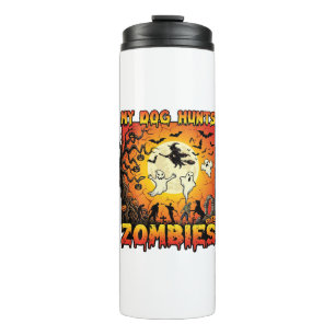 Hund jagt Zombies Halloween Geister Hexe Mond Thermosbecher
