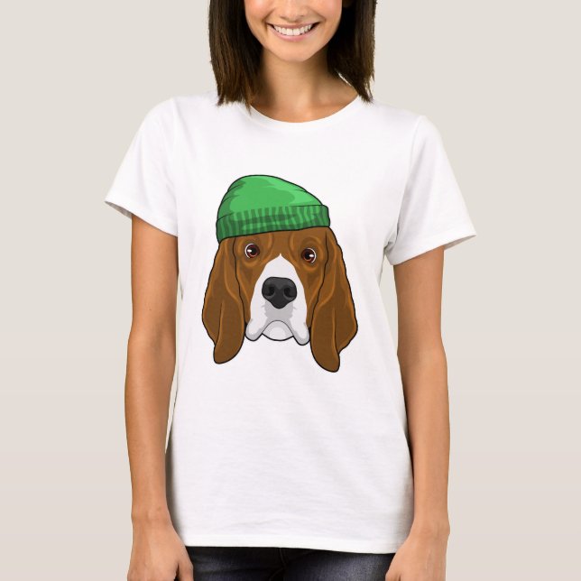 Hund mit Beanie T-Shirt (Vorderseite)