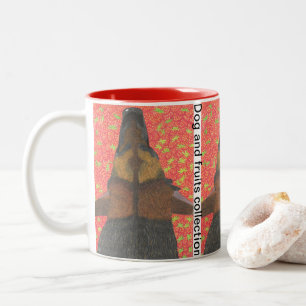 Hund und Erdbeere Zweifarbige Tasse