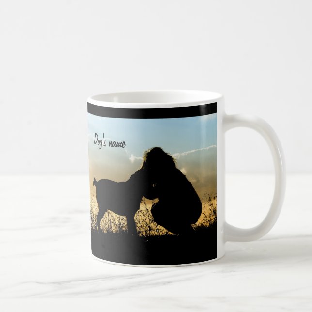 Hund und Frau im Sonnenuntergang Kaffeetasse (Rechts)