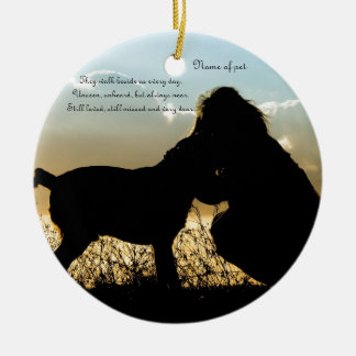 Hund und Frau im Sonnenuntergang Keramik Ornament