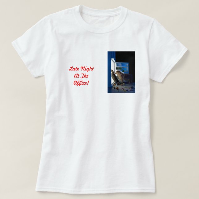 Hund und Katze Zuhause Allein Blick in den Kühlsch T-Shirt (Design vorne)