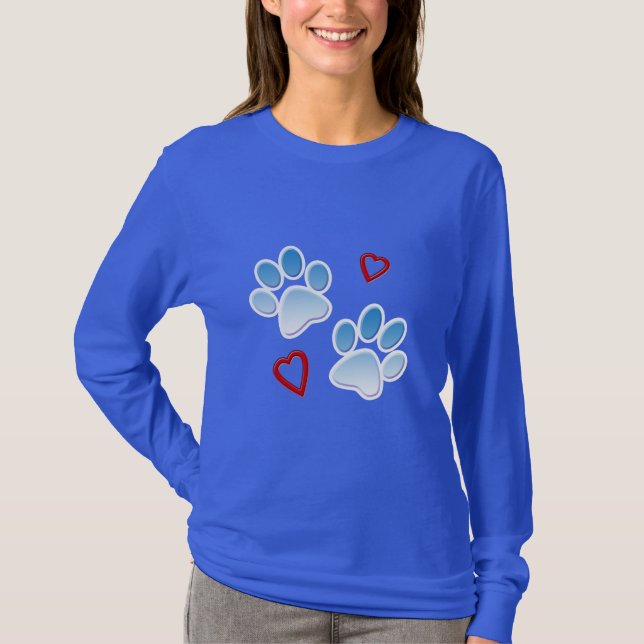 Hund und Welpen-Tatzen und Herzen T-Shirt (Vorderseite)