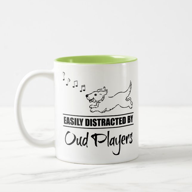 Hund wird leicht von Oud-Spielern abgelenkt Zweifarbige Tasse (Links)