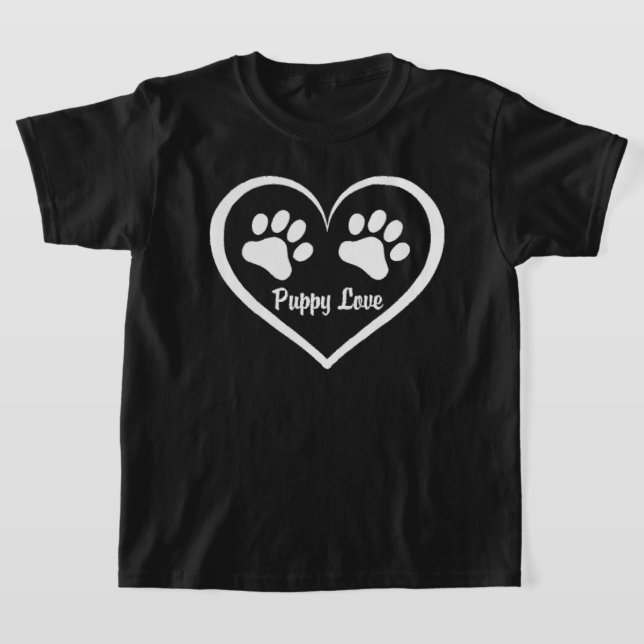 Hündchenherz mit schwarzen Pfoten auf Liebe T-Shirt (Ablage )