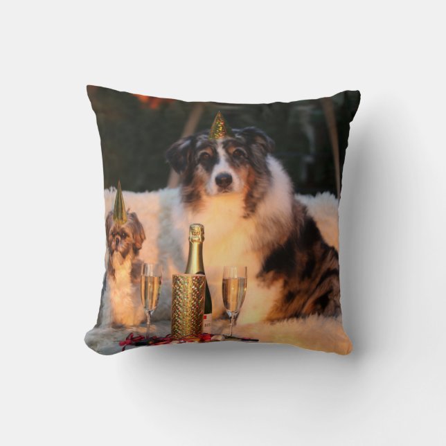Hunde feiern neues Jahr Kissen (Vorderseite)