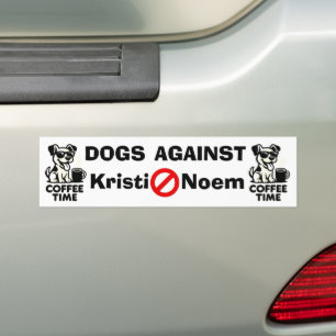 Hunde gegen Kristi Noem Autoaufkleber