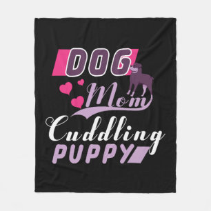 Hunde Mama Cuddling Puppy Fleecedecke