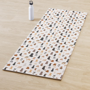 Hunde sitzen rückwärts. Hunde Yoga-Pose Yogamatte