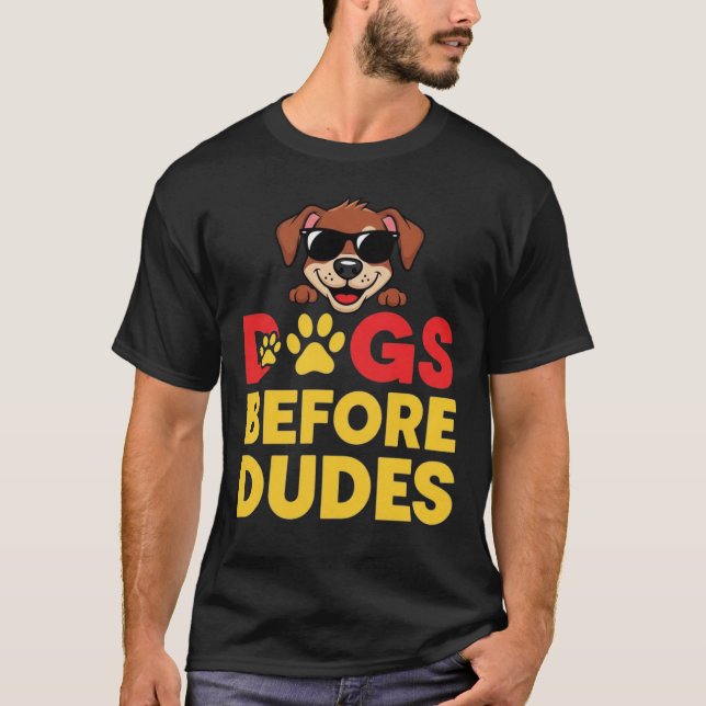Hunde vor Typen T-Shirt (Vorderseite)