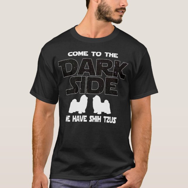Hundedunkle Seiten-lustiges Geschenk Shih Tzu T-Shirt (Vorderseite)