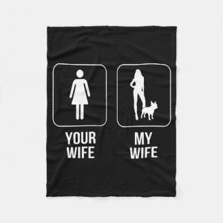 Hundegeschenk | Deine Ehefrau - Meine Ehefrau Fran Fleecedecke