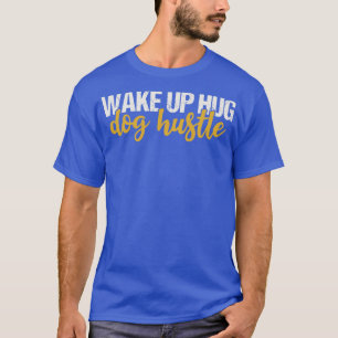 Hundehütte geweckt T-Shirt