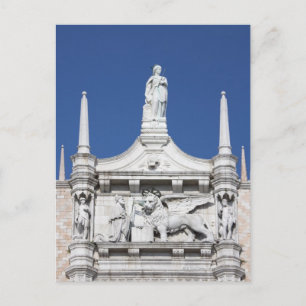 Hundepalast mit Dogenstatue vor dem Postkarte