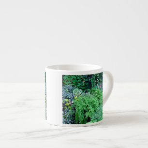 Hundert Schattierungen von Grün sind schön Espressotasse